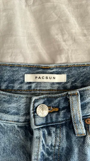 PacSun High Rise Bootcut Jeans thumbnail 2