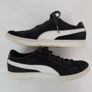 Puma Vikky Womens Size 7‎ Black Low Top Sneakers Suede Shoes 362624-02 thumbnail 8