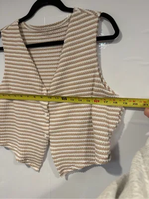 SHEIN Beige & White Striped Cropped Knit Button Vest thumbnail 2