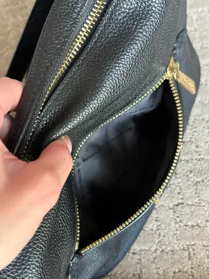 Michael Kors Black Purse thumbnail 6