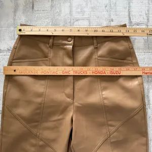 Aritzia Wilfred Rebel High Waisted Vegan Leather Pants Camel Edgy Chic Sz 8 thumbnail 10