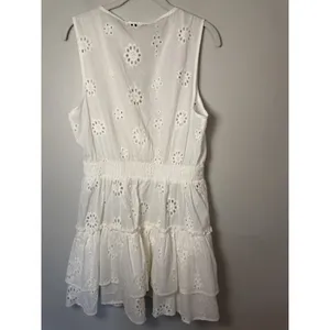 Aqua Eyelet Sleeveless Swim Coverup White Sz M NEW thumbnail 3