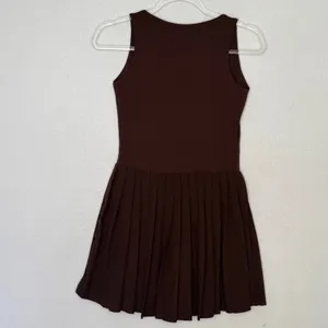 QINSEN Brown Square Neck Pleated Tennis Golf Athletic Dress Shorts Small thumbnail 7