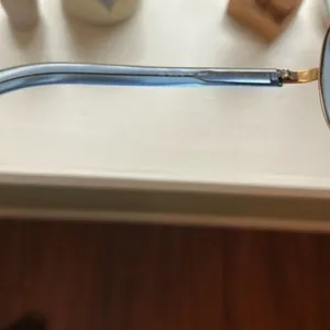 Gucci Gold Frame Blue Lenses Authentic Sunglasses thumbnail 4