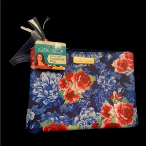 The Pioneer Woman Heritage Floral‎ Cosmetic Bag thumbnail 5