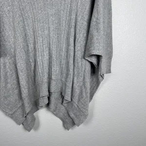 Cabi Watson Pullover Sweater Grey Ribbed V-Neck Dolman Sleeve 5451 Womens Size M thumbnail 5