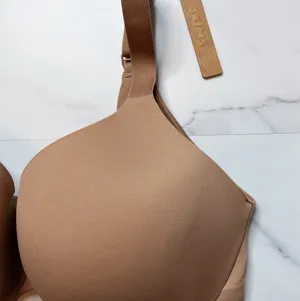 NWT Skims Smoothing Intimates Full Coverage Bra thumbnail 3