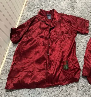 Maroon Burgundy Silky Button Up Pajama Shortsleeve Top size small loungewear thumbnail 1
