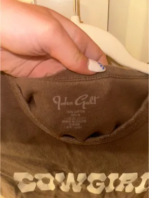 Brandy Melville Top  thumbnail 4