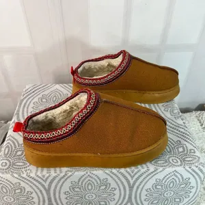 Brown Faux Suede Aztec Embroidered Faux Fur Lined Slip On Platform Clogs Size 41 thumbnail 2