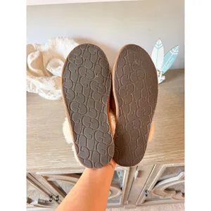 UGG Scuffette Suede Sheepskin Slippers Women Chestnut Size 10 thumbnail 2