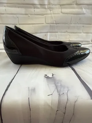 Circa Joan & David Patent Leather and Wedge Heel Shoes in Black thumbnail 4