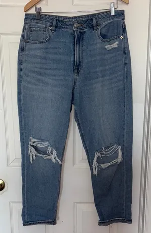 American Eagle Blue Mom Distressed Jeans Size 12 thumbnail 1