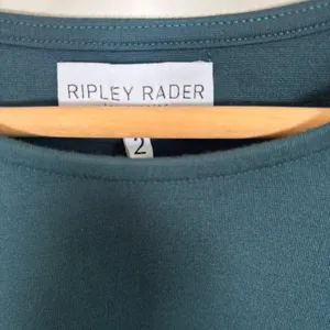 Ripley Rader Green Ponte Knit Short Sleeve Scoop Neck Crop Top Size‎ 2 Smal thumbnail 5