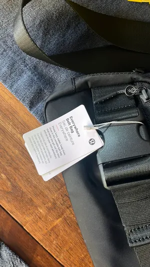 Lululemon Belt Everywhere thumbnail 4