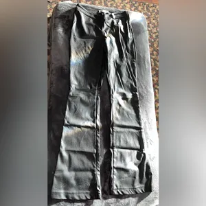 Tiger Mist Jadene Pant in Black Size Small thumbnail 11