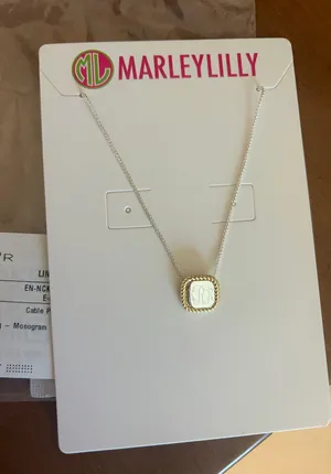 Marley Lilly Jewelry Set thumbnail 1