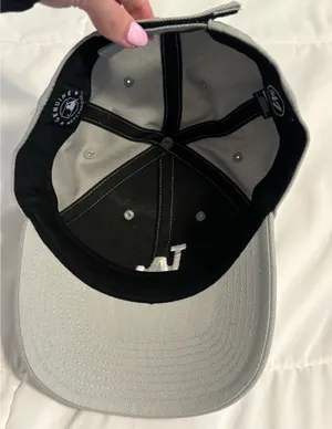 Gray LA Hat Urban Outfitters Dodgers Baseball thumbnail 2