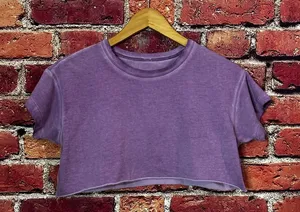 Lululemon cropped top size 4 thumbnail 1