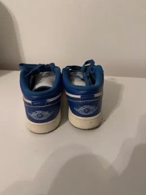 Jordan 1 Low  thumbnail 4