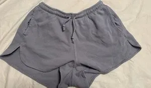 Brandy Melville shorts thumbnail 1