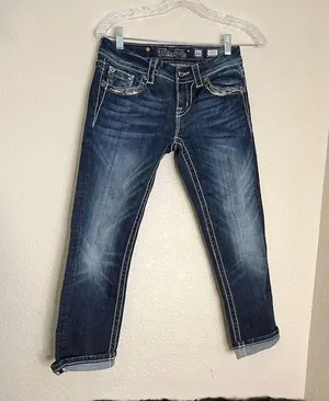 Miss Me Signature Crop Women's Distressed Embellished Bling Back Pockets Size 26 thumbnail 1