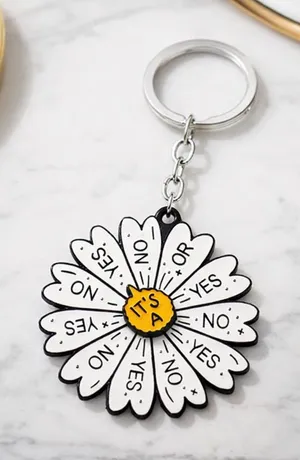 NEW Yes or No Daisy Rotatable Decision-Maker Keychain Charm NWT thumbnail 1