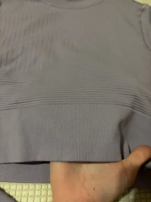 purple work out cropped long sleeve tank Size XS thumbnail 2