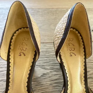 BCBG Paris Tan and Brown 90s vintage heels with Bows thumbnail 6