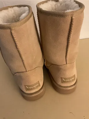Koolaburra by Uggs women Tan Short classic short koola Boots US 9 thumbnail 4