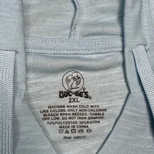 Buc-ee's Women's, Buc Baja Solid, baby blue lightweight hoodie Sz 2XL thumbnail 3