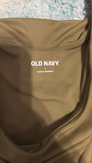 Old Navy Active Top thumbnail 2