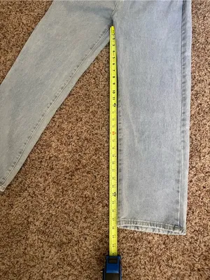 Source Unknown Light Wash Straight Leg Jeans thumbnail 4