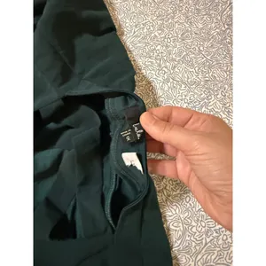 NWOT Lulus Size 1X Confidently Charismatic Emerald Backless Halter Maxi Dress thumbnail 6