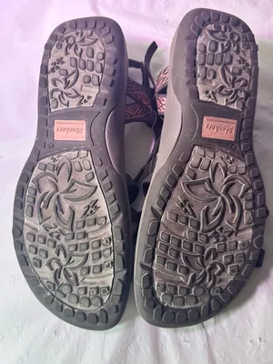 Skechers Brown Sandals with Pink Patterned Straps thumbnail 9