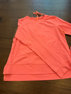 Lululemon Run Warm-Up Crewneck Pullover Coral Pink Size 8 Long Sleeve - C11-632 thumbnail 4