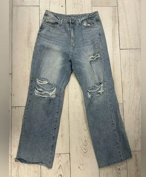 SheIn Distressed Blue Jeans thumbnail 1