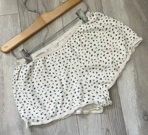 Brandy Melville Shorts floral waffle knit womens Cream (one size) loungewear thumbnail 1
