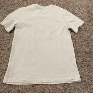 white and purple basketball tee, size small #basketball thumbnail 2