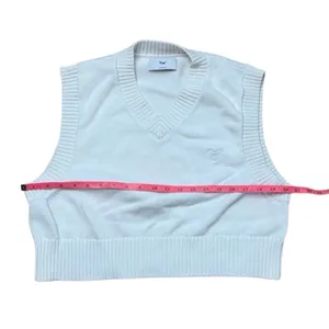 TNA Aritzia Cropped Marcy Vneck Vest White Knit Large thumbnail 3