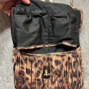Chico's Animal Print Crossbody Bag Chain Strap Purse Faux Leather Fringe‎ thumbnail 13