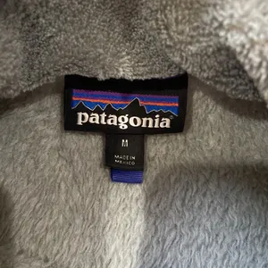 Patagonia sweater size medium thumbnail 4