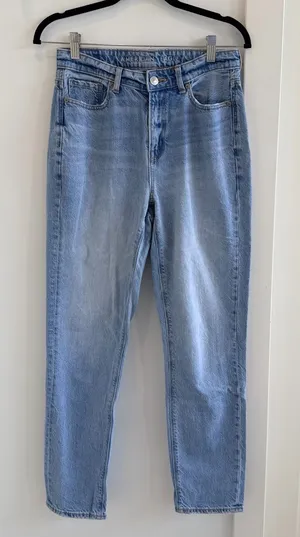 American Eagle Outfitters Women’s Mom Jeans Light Blue Straight Leg Jeans 4 Long thumbnail 1