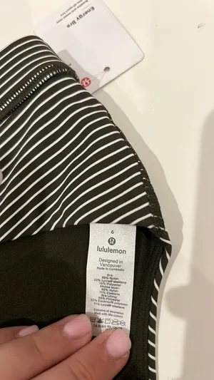Lululemon Racerback dark green striped size 6 sports bra with removable pads thumbnail 6