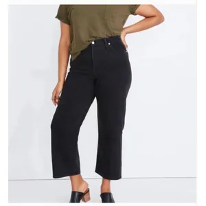 Madewell Slim Wide Leg Crop Jeans In Lunar Wash Women’s Size 28 thumbnail 9