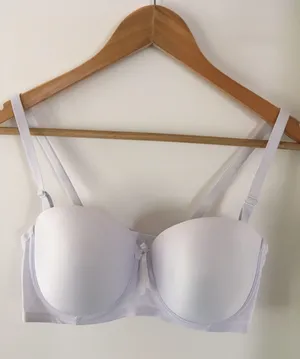 White Bra, 36C Size 36 C thumbnail 1