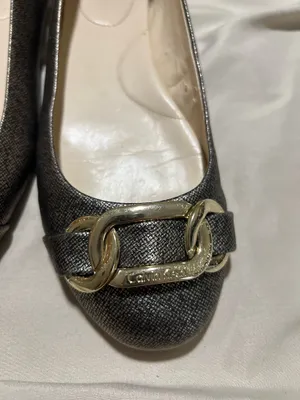 Calvin Klein flats thumbnail 3