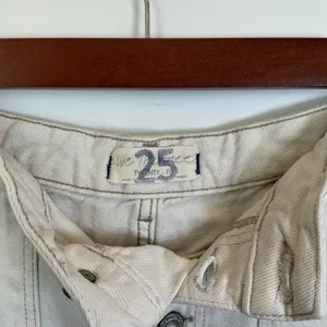 Free People We The Free Cinch Back Denim Shorts Button Fly 25 Utility Raw Hem thumbnail 3