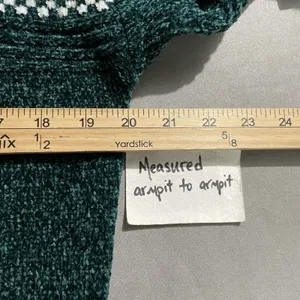 Christian Siriano Size Medium Dark Green Chenille Sweater Soft Cozy Holiday thumbnail 8