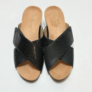 Vionic Women’s Leticia Black Leather Lizard Wedge Criss Cross Sandals Size 7 thumbnail 8